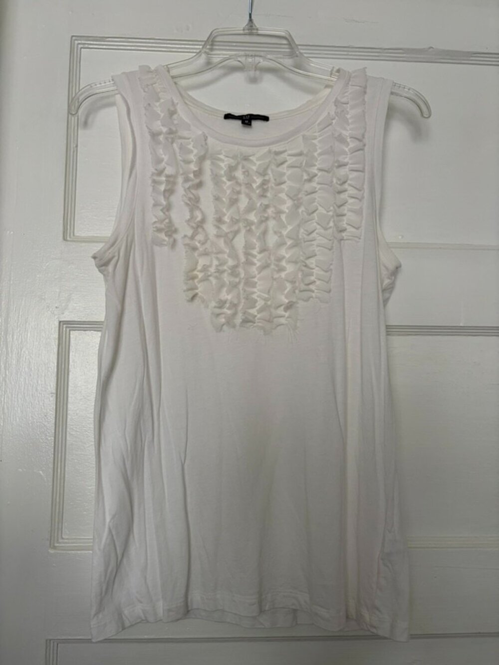 Vintage Gap White Cotton Sleeveless Tuxedo Ruffle Tee